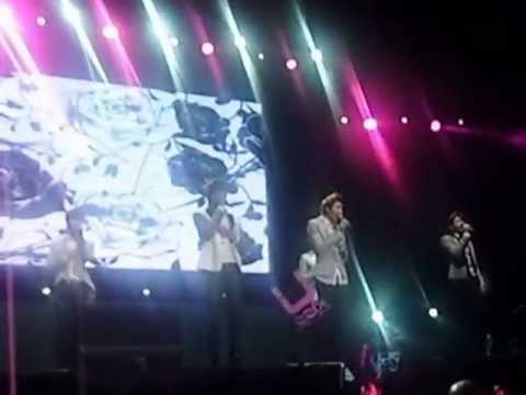 121101 U-KISS en Perú - Someday