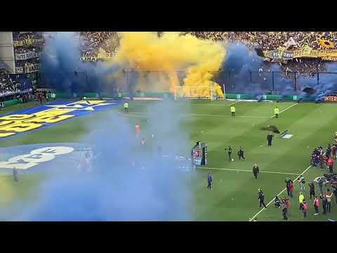 Tremendo recibimiento en la Bombonera - Boca vs River 2022