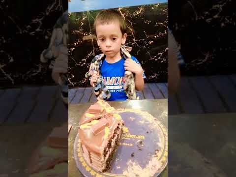 Wish you a very happy birthday to Mohib. Keep up the good work 💯 plzzz subscribe Mohib channel 😎👍🎈🎉