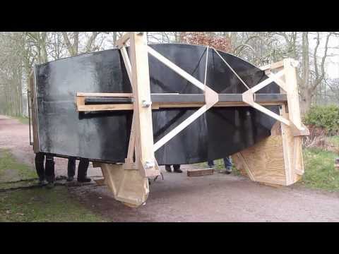 How to turn over a boat hull