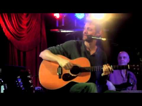 Shane Nicholson - Where The Water Goes (live at Lizotte's Dee Why, 12th August 2011)