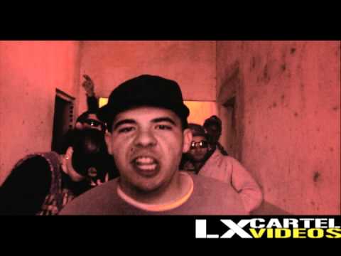 TRIFAMILIA-Quando o bairro acorda(OFFICIAL VIDEO)