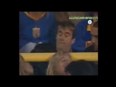 Chacho Coudet en palco de Rosario Central