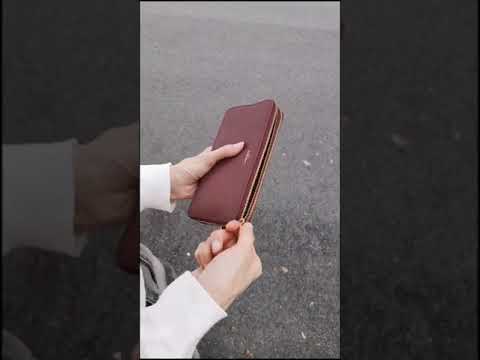 Tocco Toscano | Aimee Dual Zip | Always in the mood for a new functional wallet