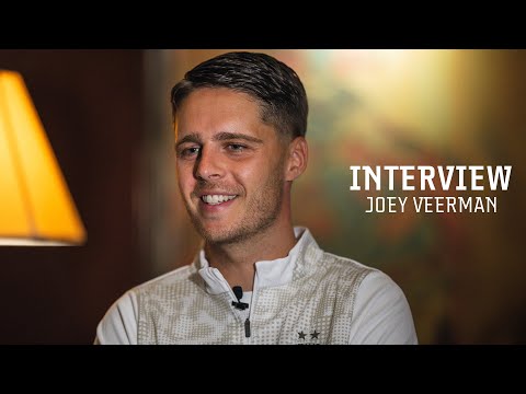 Interview | Joey Veerman vertelt waarom hij dit seizoen bij PSV blijft 🗣️