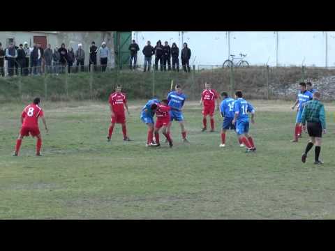 Fotbal: Chimia Turda - Plaiul Iacobeni 3-4