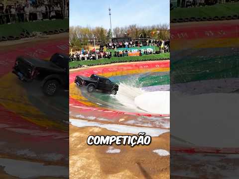 Nenhum Carro SAI Desse Buraco! #curiosidades #incrivel #engraçado #carros