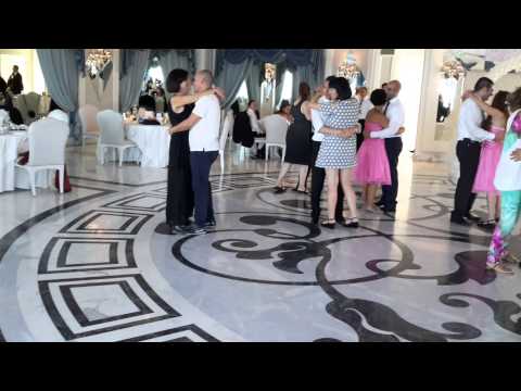 BALLO LENTO SPOSI E INVITATI - IL MONDO - ANIMAZIONE MATRIMONIO PLAZA VASTO FRANCESCO BARATTUCCI
