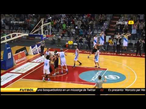 Canasta ganadora en el último segundo de Jose Simeón