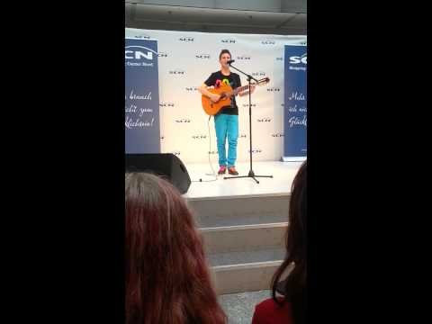 Lukas Rumpold live in der SCN Wien