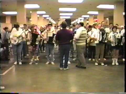1989 Show of Shows Broomall String Band Serenades Back Room