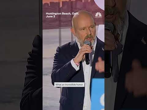 California candidates for governor address supporters