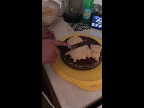 Scouts Skills Sharing - Celena and Cake Decorating