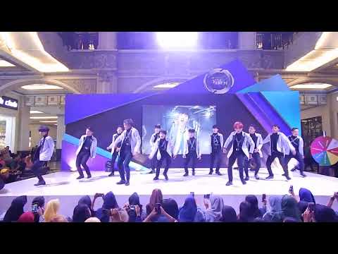 190428 EXO (엑소) -  Growl (으르렁) & Love Shot by COiN