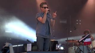 Benjamin BIOLAY reprend &quot;Je pense à toi&quot;  et &quot;Miss Miss&quot; au festival Beauregard