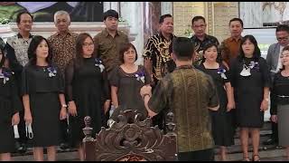 Download lagu NKI 169 'Sandar akan perjanjian Tuhan Yesus' (Standing on the promises) mp3