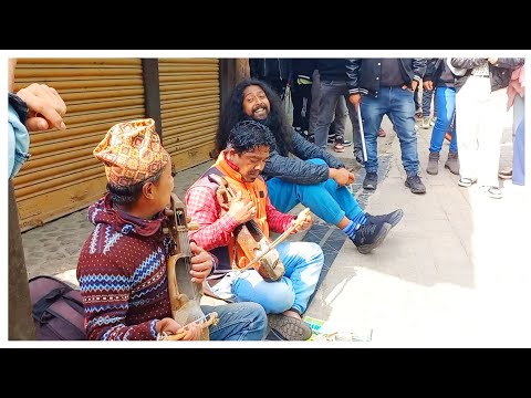 Kanchi MaTyang Tyang | Darjeeling Street Music with Gaine Dajus | Nepali songs with Sarangis | Arko