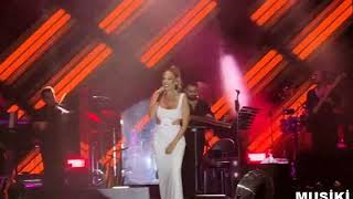 LİNET - Sarıl Bana (Ajda Pekkan cover) (Konser/Canlı)