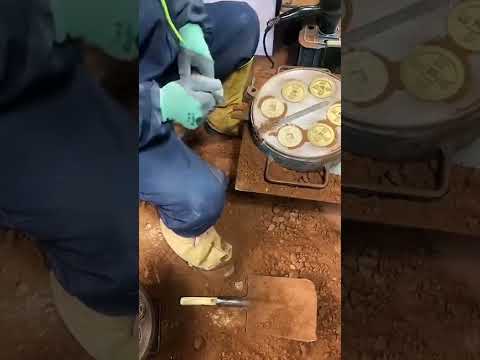 Chinese traditional sand casting！