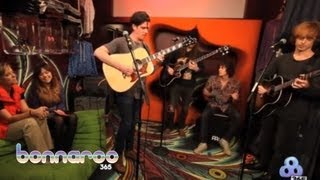 Kuroma "Alexander Martin" - Mom, Meet The Band | Bonnaroo365