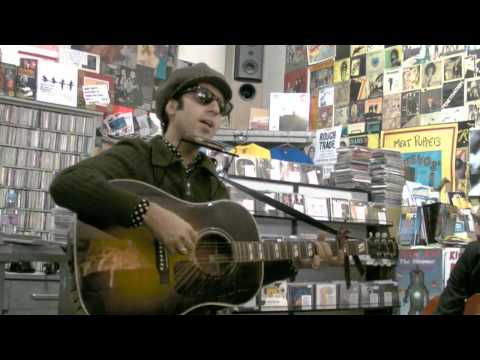 Pete Molinari - I Don't Like The Man I Am (Rough Trade West, 15th June 2010)