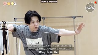 [Vietsub] SUGA tập múa kiếm cho 'Daechwita' | [BANGTAN BOMB] SUGA's Daechwita Sword Dance Practice