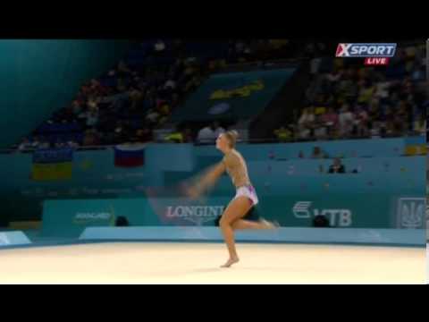Jasmine Kerber - Hoop Score and Wave - AA Finals - Kiev 2013 Rhythmic World Championship