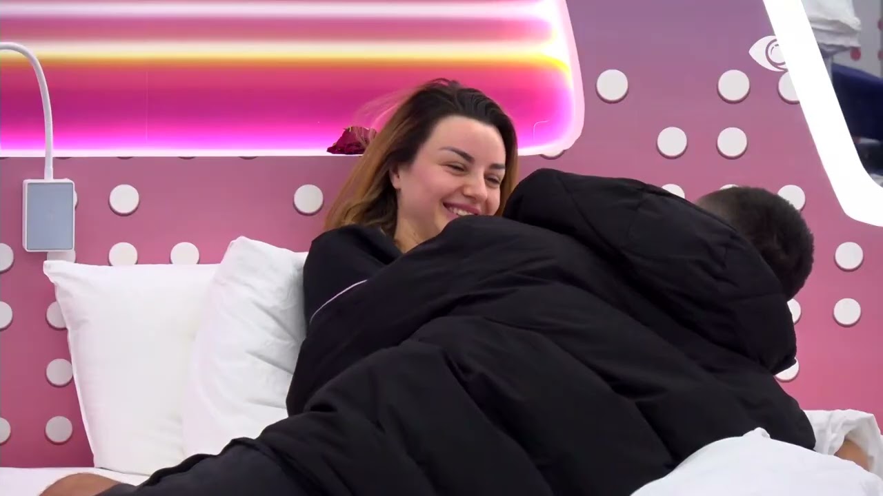 Je shumë e bukur kur zgjohesh…/ Keijsi-Inës: Ti je më e mira, më e forta