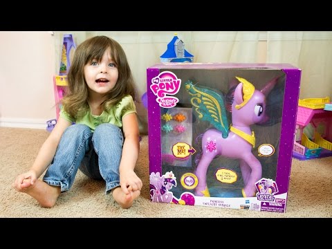 My Little Pony Feature Princess Twilight Sparkle - Kinder Playtime Video