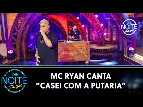 MC Ryan SP canta "Casei Com A Putaria" | The Noite (14/12/22)