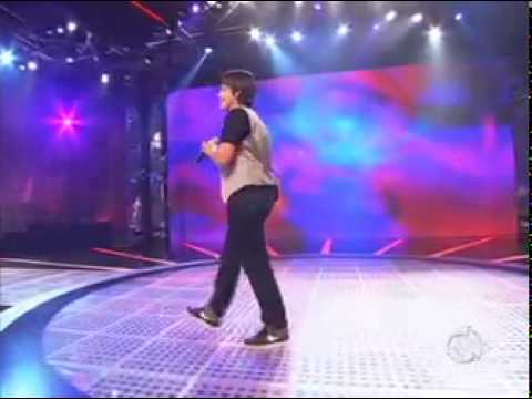 PROGRAMA IDOLOS 28/07/2010 - REDE RECORD - Nise Palhares levanta plateia