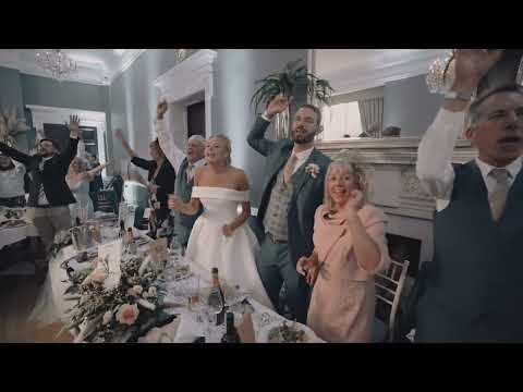 Luke Sabatino & Kieran Sutcliffe - (Surprise Singing Waiter) Wedding Performance