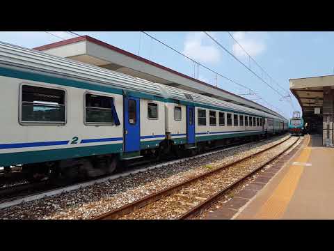 R 2427 Napoli C.le - Cosenza