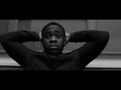 MAYCASH & KELLSS  - SIRENES/OUTRO (PROD. YSBEATSZ)