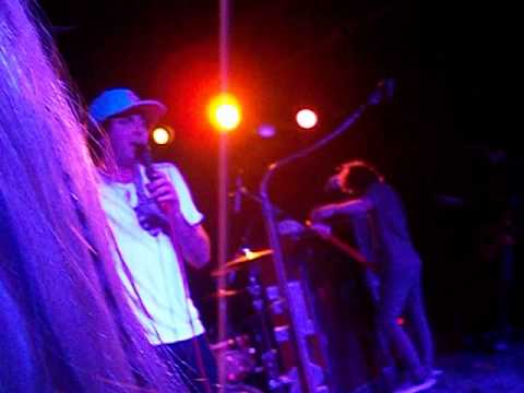 Forever the Sickest Kids talking to the audience, Cleveland 8/10/12