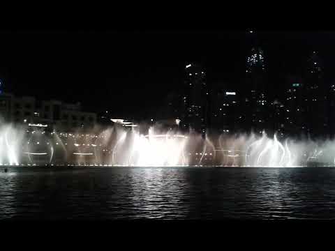 Burj Khalifa musical fountain