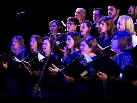 CORAL AMOR E LUZ - UMA BÊNÇÃO ANTIGA (AO VIVO)