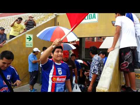 "La Doce Tricolor ( previa )" Barra: La 12 Tricolor &bull; Club: C.A. Mannucci