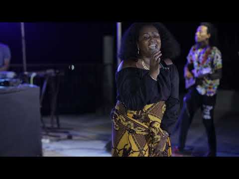 HD NINIE DONIA LIVE FESTI MUSIC 2021
