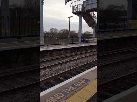 Thatcham railway station