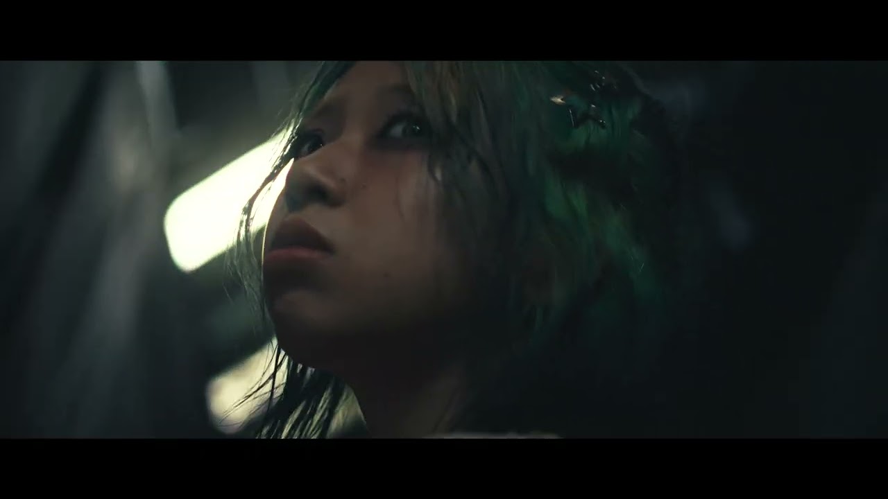 ん・フェニ/「VETICA feat. wadfah」Music Video