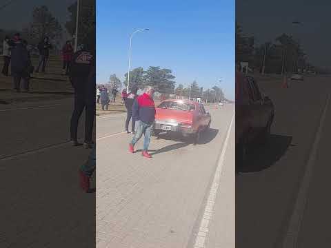 picada de chevy vs mitsubishi 3000 gt en rally de silvio pellico cordoba 2024.