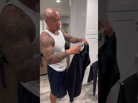 Do You Guy's Keep It Oldschool Or Keep Up With What's Trending? Drop In The Comments#motivation