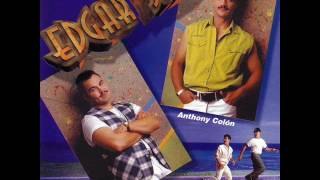 Como El Agua Y El Sol Lyrics English Translation