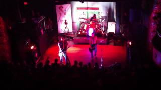 Pepper Live @ Madison WI Mirror