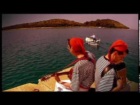 BRUNO KRAJCAR I OLIVER DRAGOJEVIĆ - Čovik nasrid mora (OFFICIAL VIDEO)