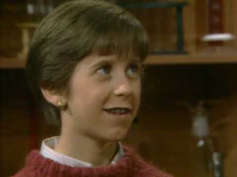 Homemade Volcano, Dropper Diver, How Many Stars, Walk Through Paper, Heat Spiral and more