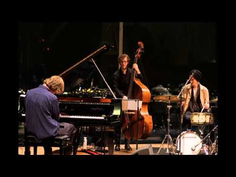 Dominic J Marshall trio - Sleepwalking/Bud/Enter the void