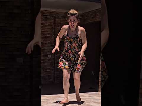 O ciúmes faz a pessoa ve coisa que não existe 🤣🤣.obs(encenação)