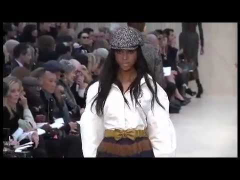 Burberry Prorsum Women's Wear Runway Fall/Winter 2012-13 By Trendstop.com